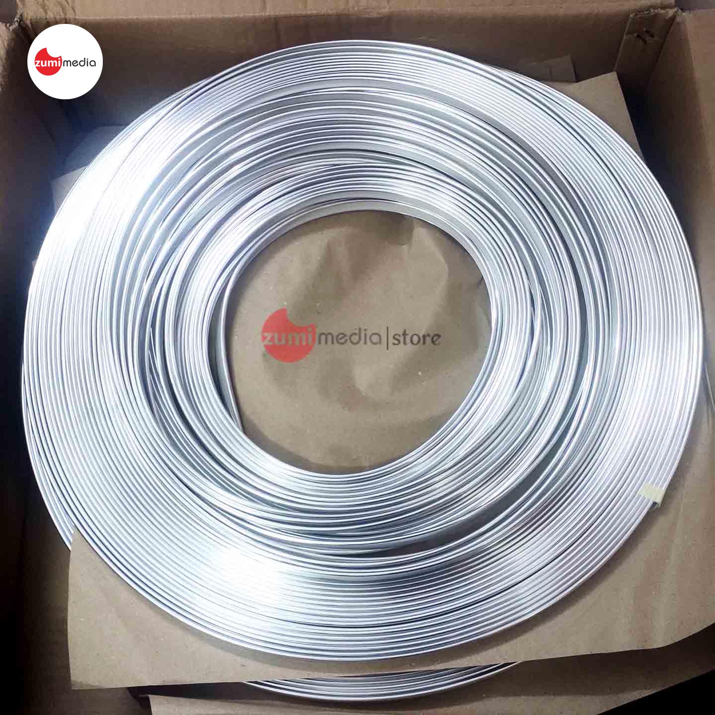 Máy nẹp viền Tranh Ảnh Zumi 6 nep vien anh go bo goc 1