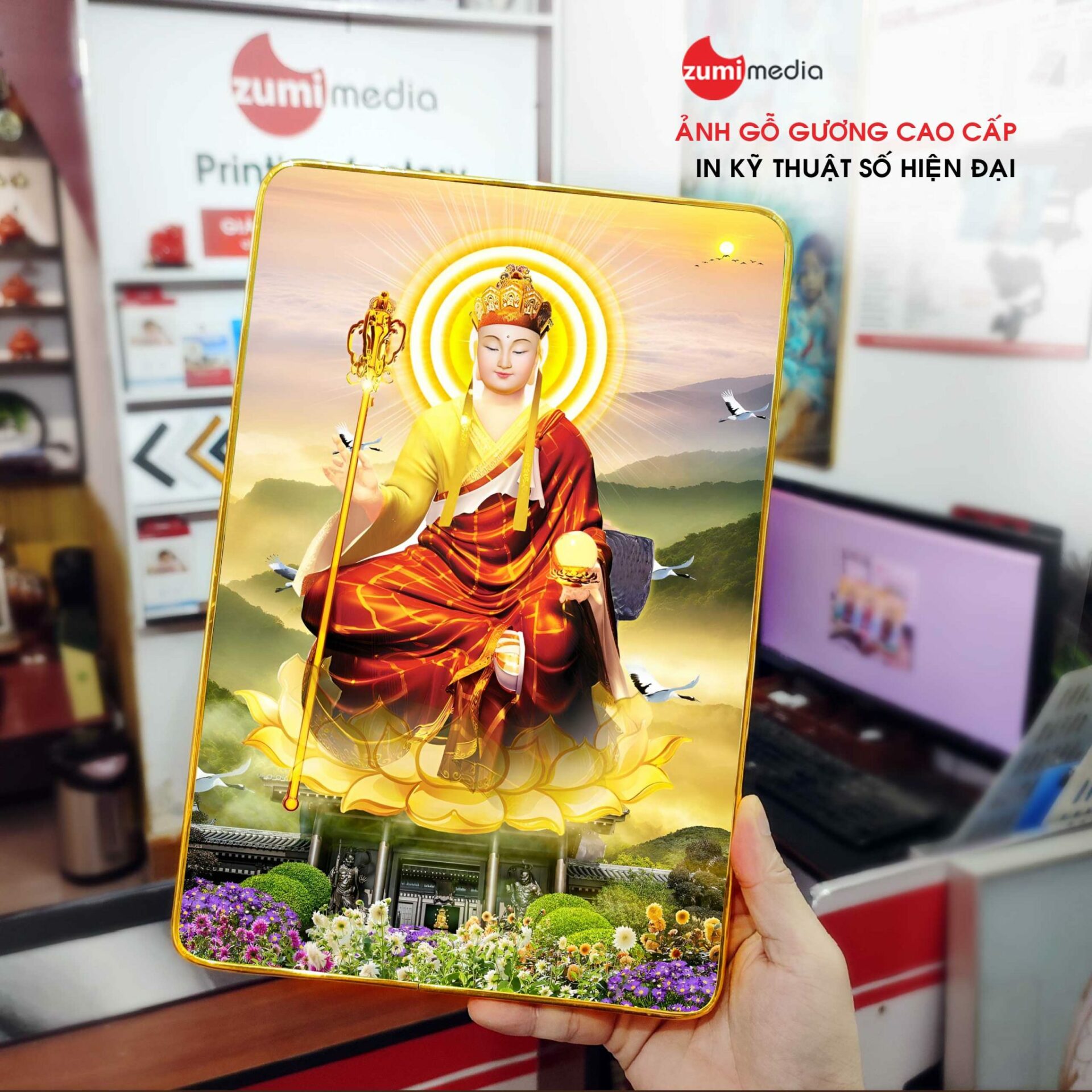 Tranh Dia Tang Vuong Bo Tat 21 – Tranh Go Trang Guong 2048x2048 1